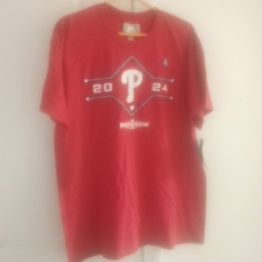 NWT Majestic Red Short Sleeve Tee 2024 Post season